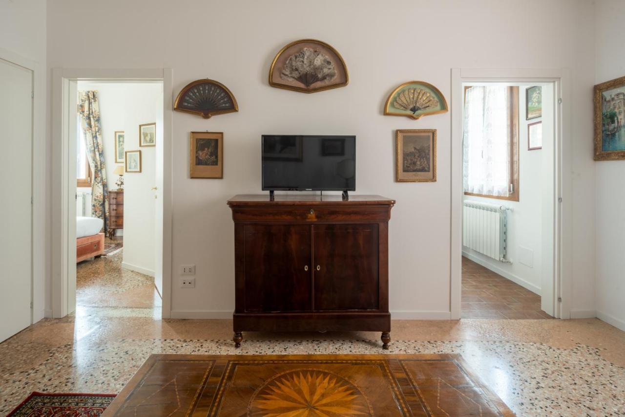 Tiepolo Apartment In The Biennale District R&R ヴェネツィア エクステリア 写真